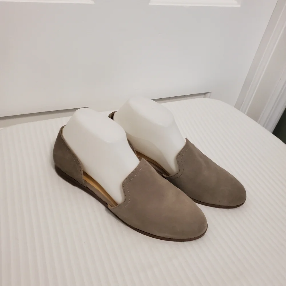 Crown Vintage Valia Suede Flats Size 9, Casual, Comfy